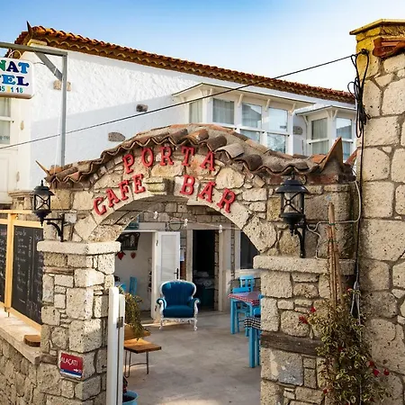 Monat 2* Alacati