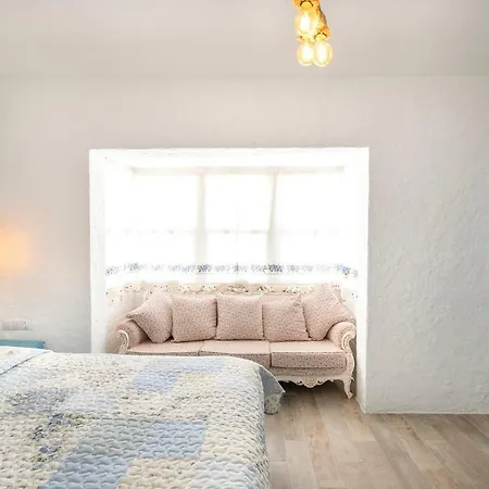 호텔 Monat 알라카티