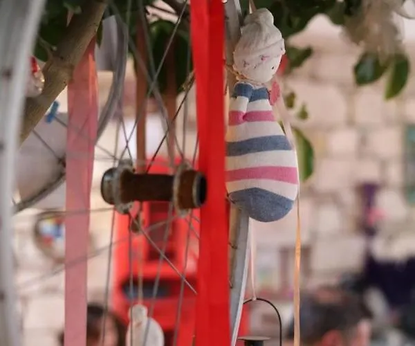 מלון Monat אלאקאטי
