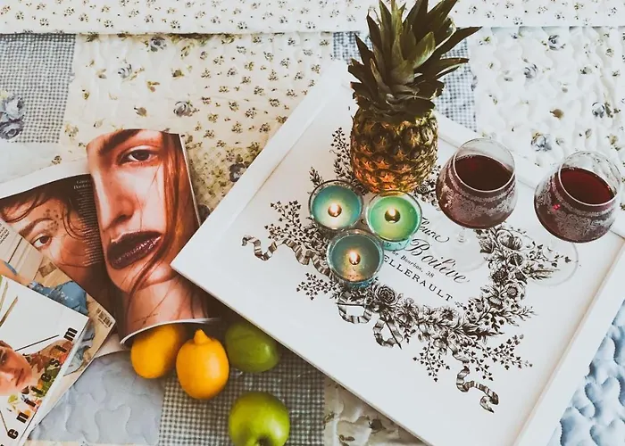 Monat Алачати