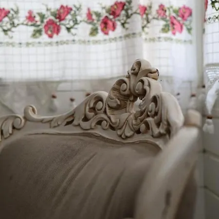 Monat 2* 阿拉恰特