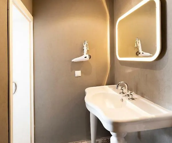 Monat Otel Alaçatı